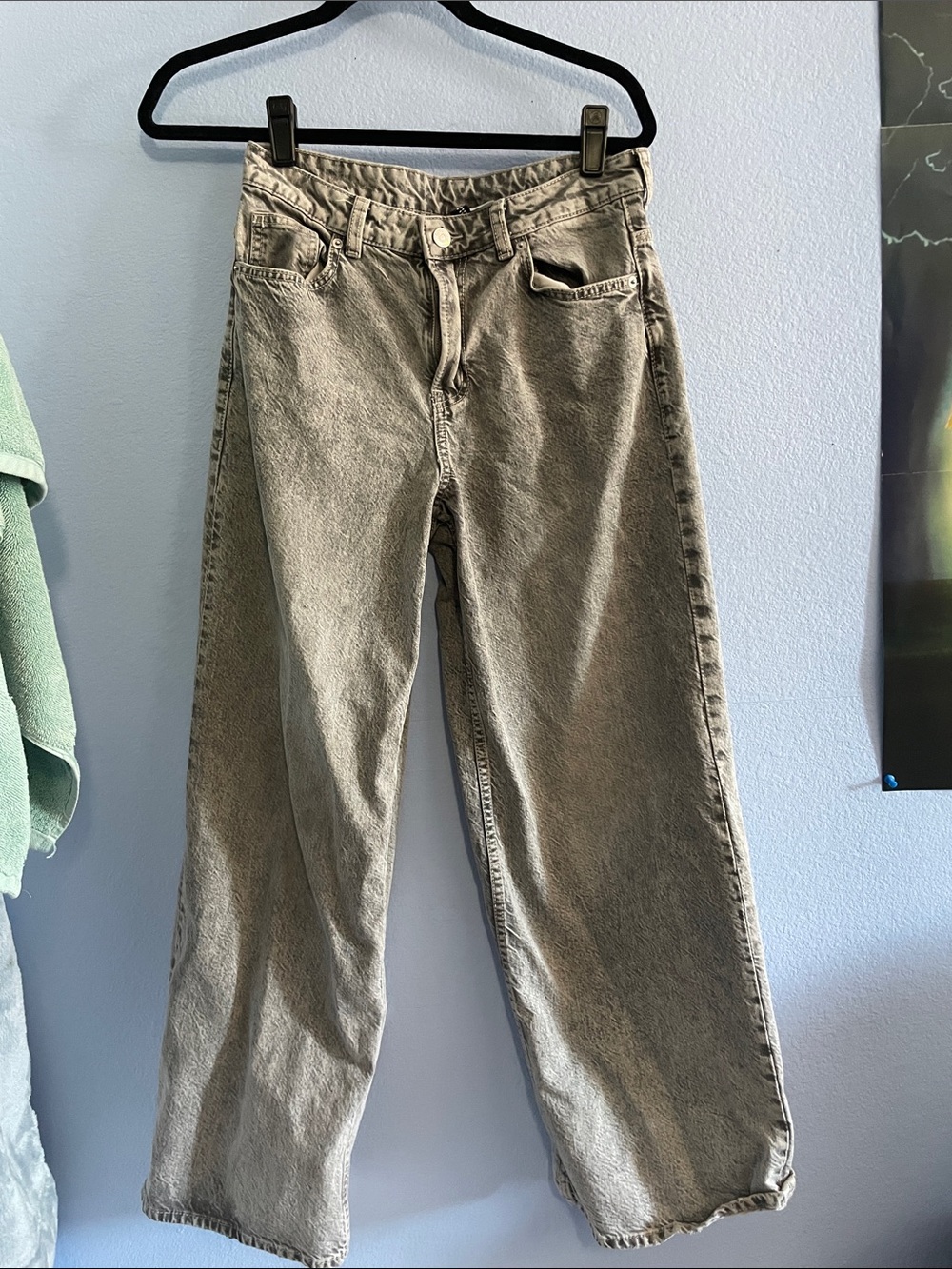 H&M Women’s Gray Jeans